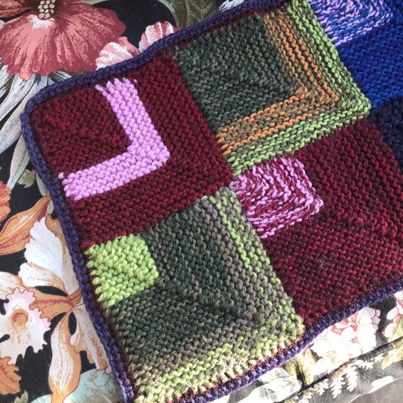 Table Runner by Capture Z - Picture 2 of 6